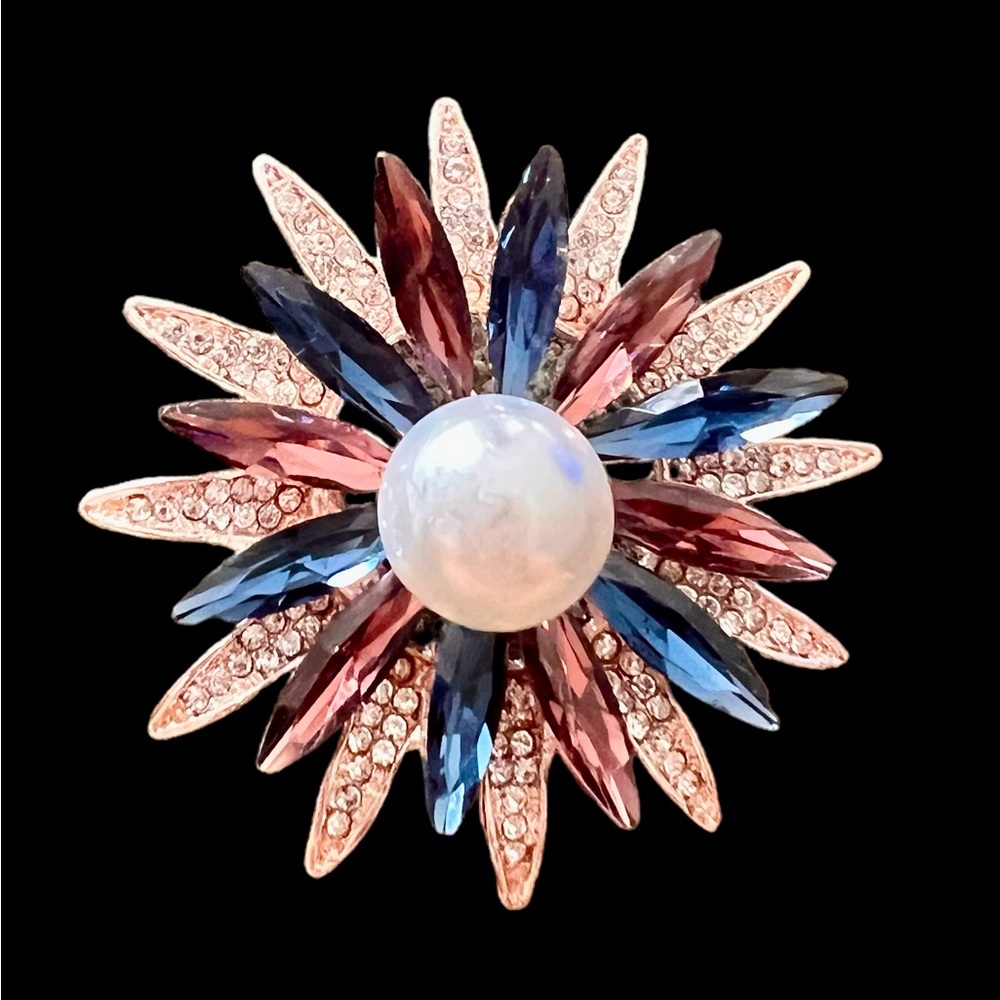 STAR BURST BLUE AND WHITE BROOCH/PIN